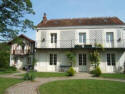 Guest House in the village of Sainte-Geneviève-lès-Gasny, 3 km from The Monet Gardens in Giverny